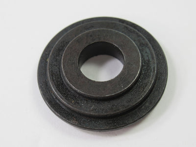 Triumph T150 T160 A75 valve spring collar 70-8720 Trident Triple BSA A75