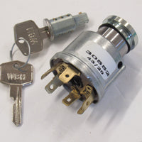 06-6395 92-1498 39784 Lucas Ignition switch w key & tumbler 35351 Norton 750 850 34680
