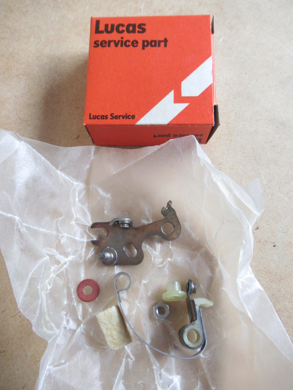 Lucas contact breaker Points Triumph BSA A75 T150 T160 54419828 99-1014 DSB132 1 box