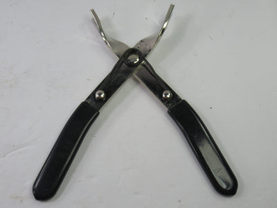 Lucas bullet terminal closing tool