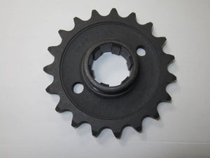 57-1715 Triumph Pre-unit gearbox drive sprocket 19 tooth 19T 650 500 twin
