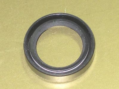 57-2641 Oil seal kick start BSA unit single B50 B44 B40 Triumph T25 UK Made