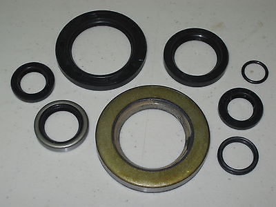 Triumph 500 engine oil seal kit T100 complete seals set  UK Made set