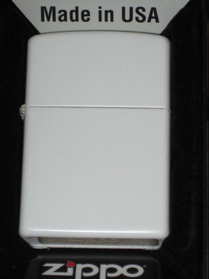 Zippo cigarette lighter Regular White Matte Plain sleek Made in USA NEW