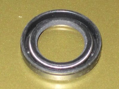 Triumph Timing Cover Points Contact Breaker Seal 70-4568 TR6 T120 T140 1963-83