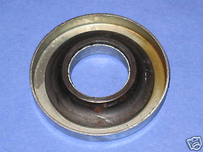 Triumph fork cone 6T TR6 T120 steering head cup 1963 70 top race cover 97-1016