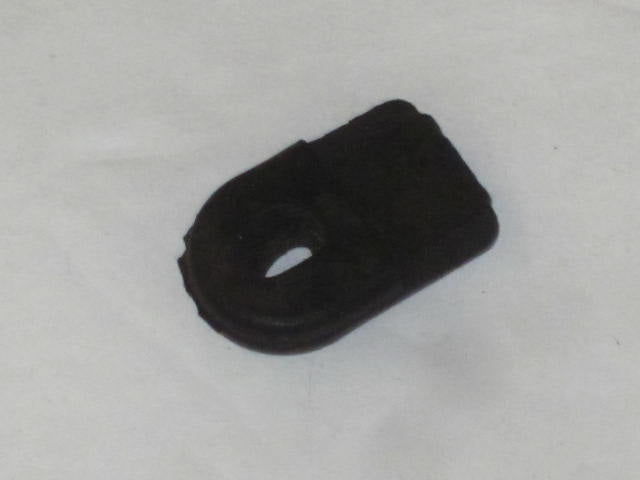 200895 mag dyno cable grommet